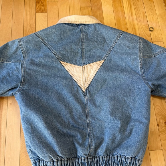 1980’s Denim Les Vrais Sherpa lined boxy fit - Picture 3 of 5